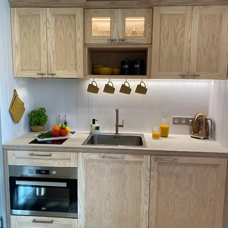 Paadikuur Spitham 度假居 Poosaspea